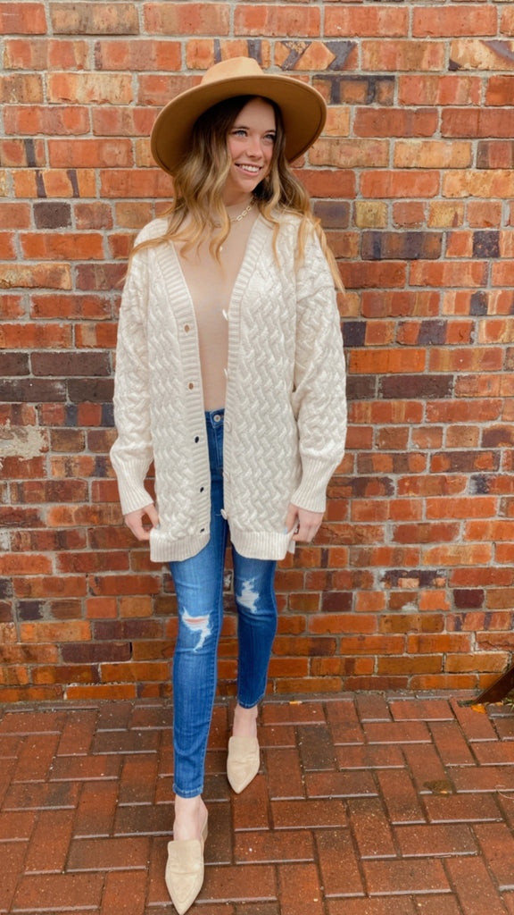 Stanley chunky mid length cardigan (cream)