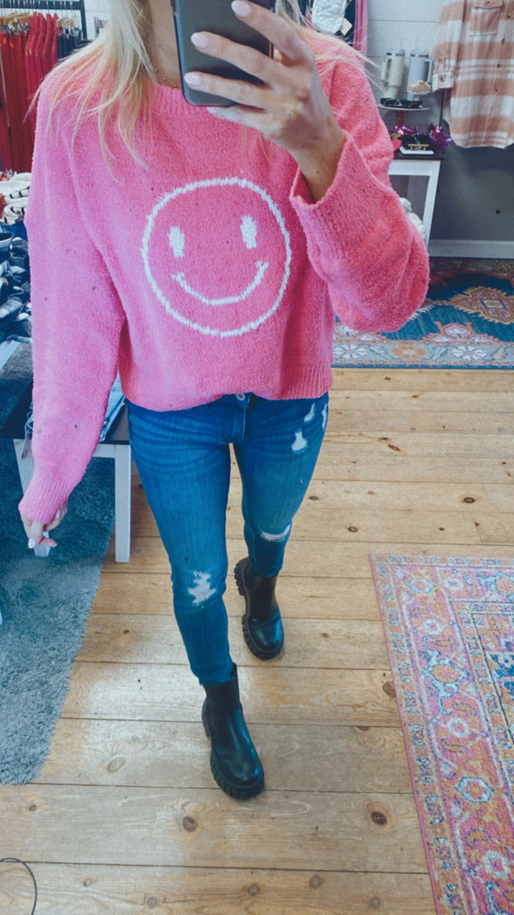 Soft and Comfy Smiley Pullover (bright pink)