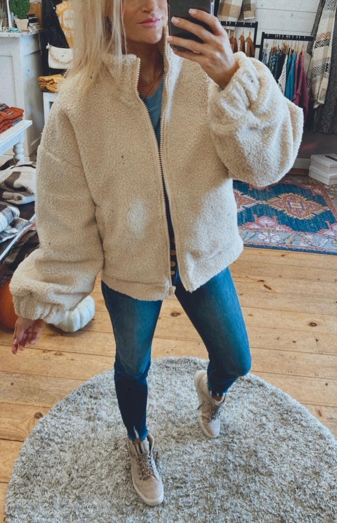 Republic sherpa jacket (beige)