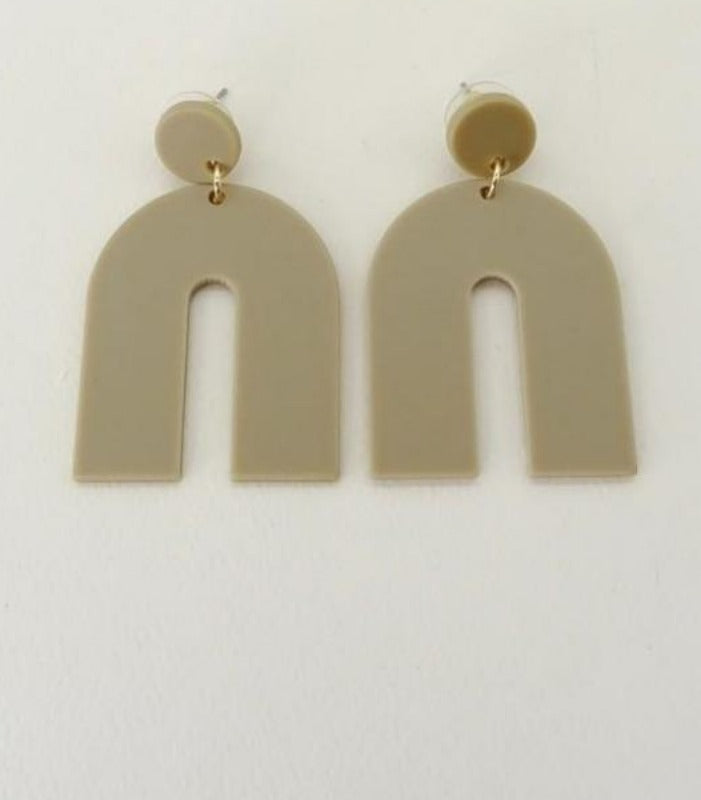 Color Block Rainbow Drop Earrings (tan)