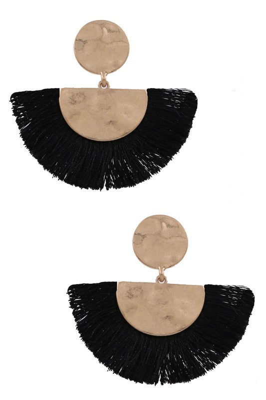 Vintage Inspired tassle earrings (black)