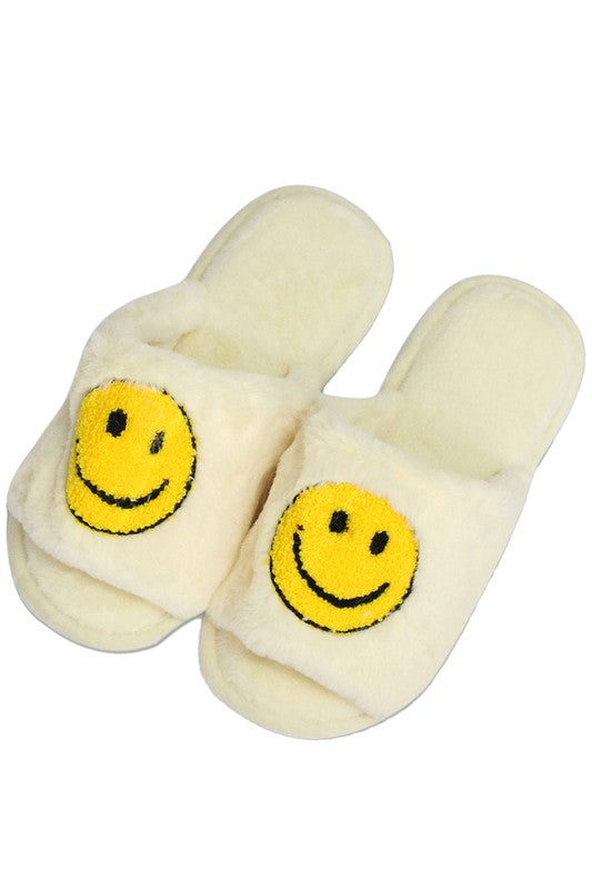 Happy Face fuzzy slippers (white)