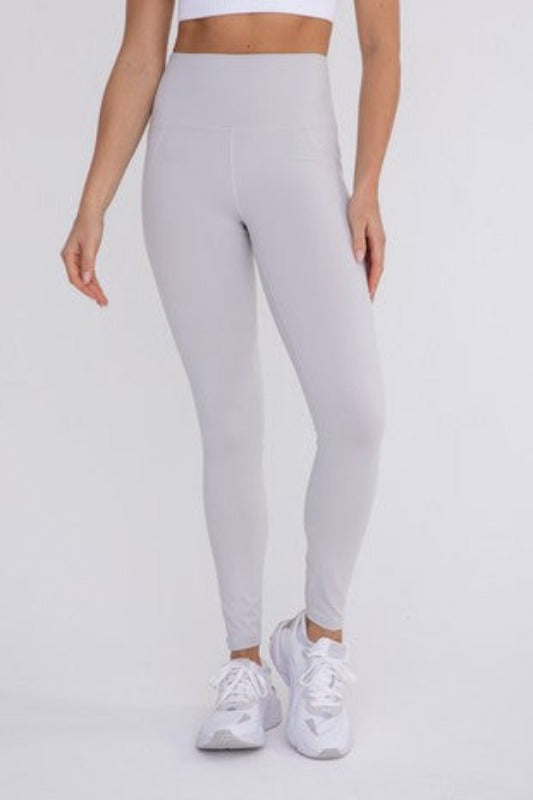 Sonia essential legging (ivory gray) – Mint Boutique