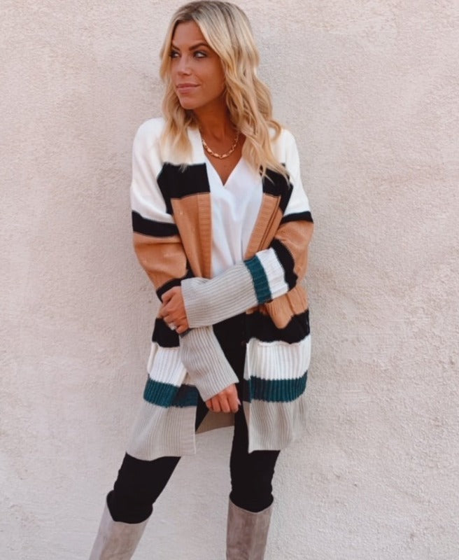 In the Mix colorblock oversized cardigan (black/tan)