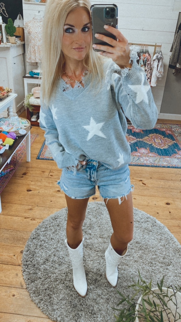 Stars Align distressed sweater (heather)