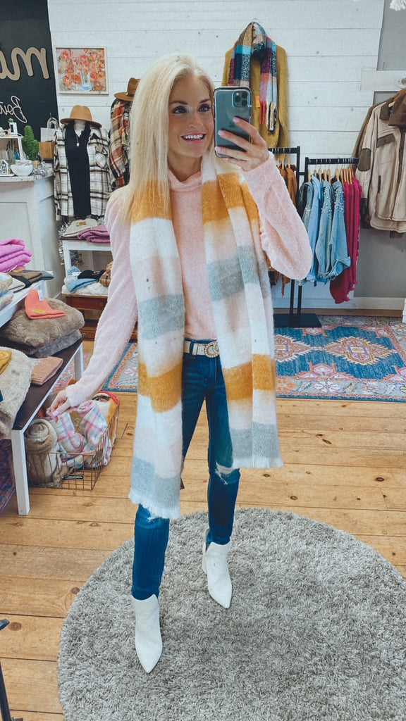Jen puff sleeve fuzzy sweater (light pink)